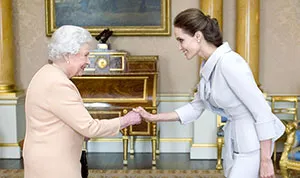 1412944439_angelina jolie queen elizabeth 178