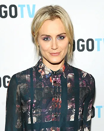 1413827478_taylor schilling 441