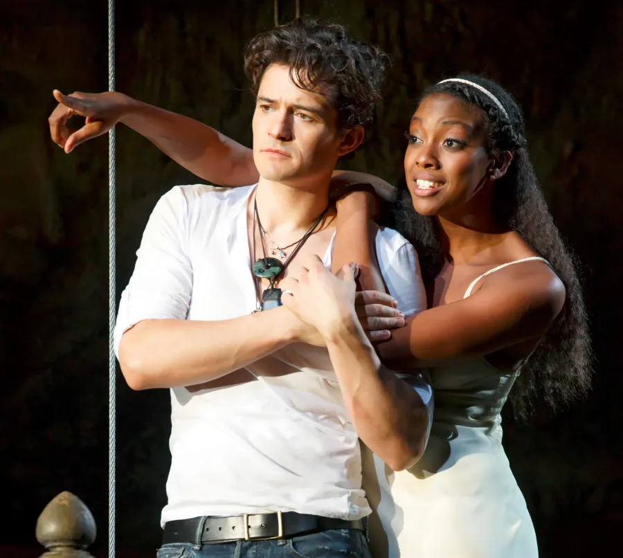 1414519185_orlando bloom zoom