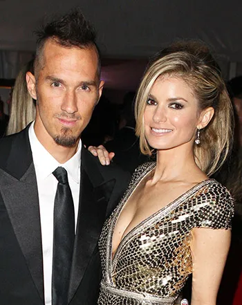 1415049727_griffin guess marisa miller 441