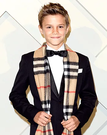 1415119325_romeo beckham burberry 350