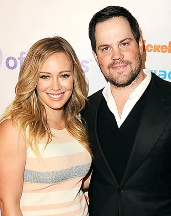1415914356_mike comrie hilary duff 441