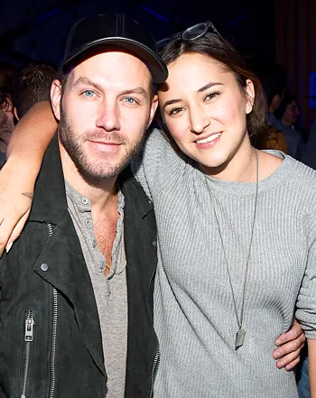 1415921540_458836692_johnny wujek zelda williams 350