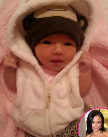 1417037846_tila tequila baby 441