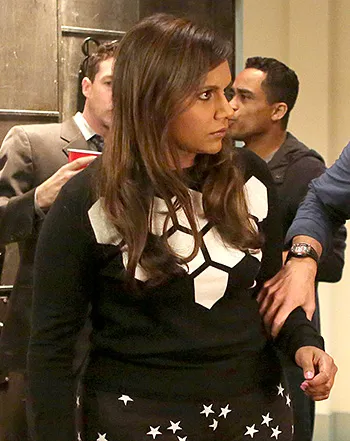 1417625742_mindy kaling chris messina 350
