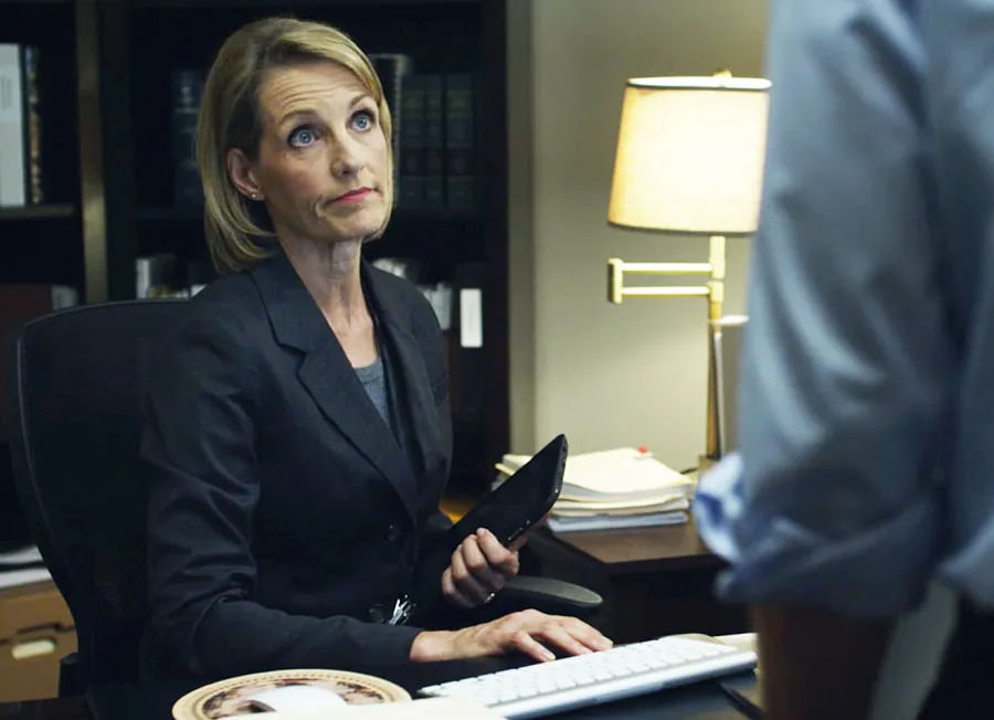 1418929325_elizabeth norment zoom