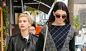 1418935895_hailey baldwin kendall jenner 300