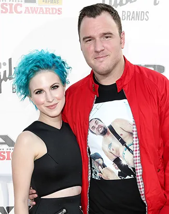 1420139487_hayley williams chad gilbert_3