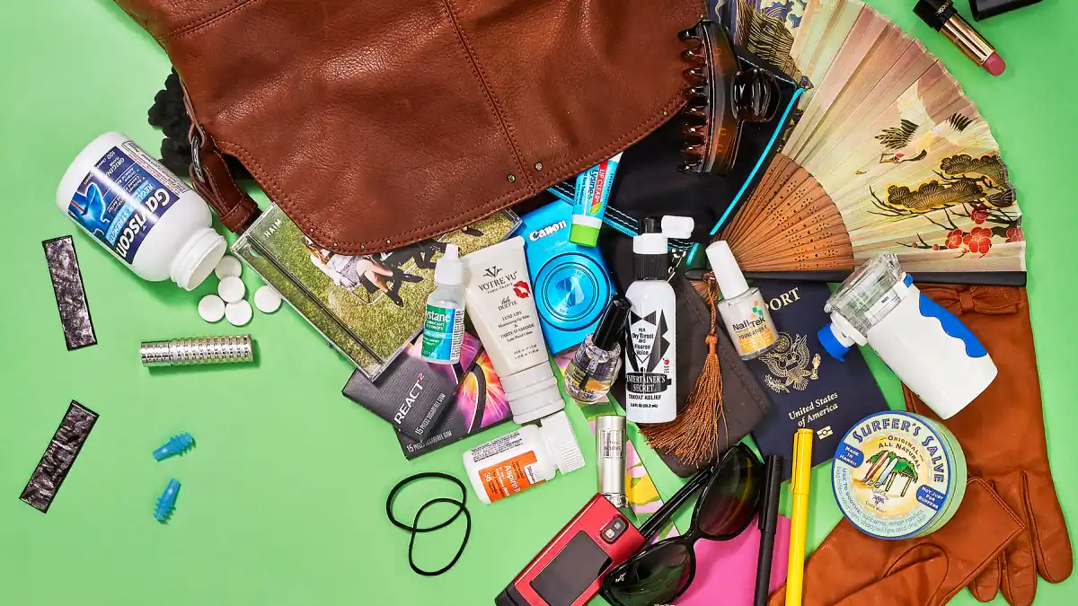 Stevie Nicks, 66 spills her carryall for Us