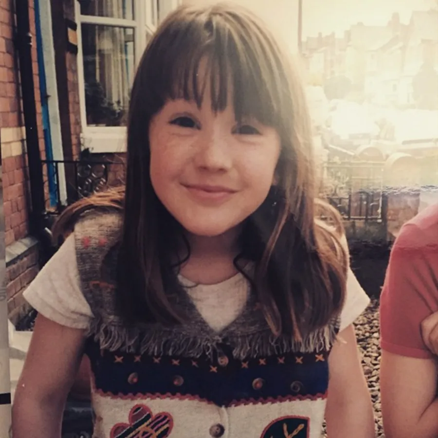 1421955524_ellie goulding tbt zoom fde73855 a311 4d28 8762 c42f3310f97d