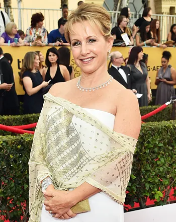 1422281346_gabrielle carteris 441