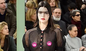 1422366680_kendall jenner chanel 300