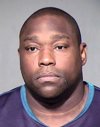 1422910155_warren sapp mugshot 441