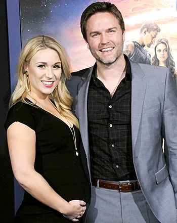 1423777834_scott porter kelsey mayfield 441