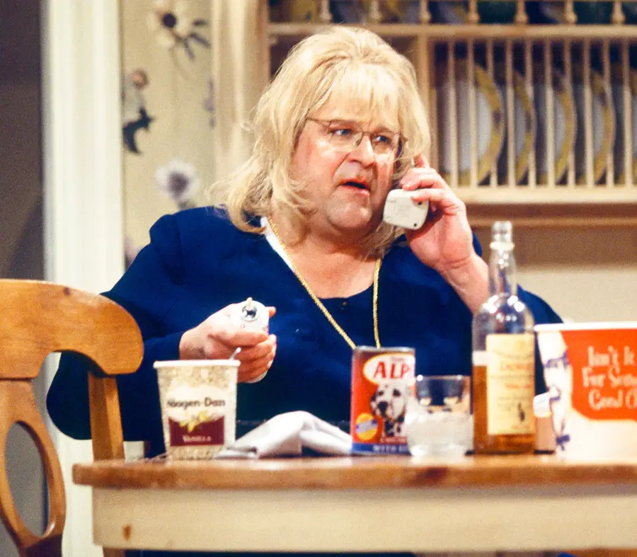 1423823132_143823926_john goodman zoom