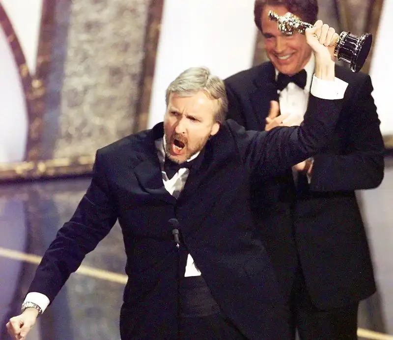 1424211159_james cameron zoom