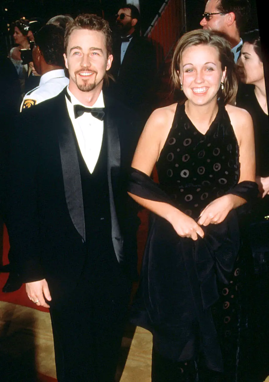 1424360802_edward norton zoom