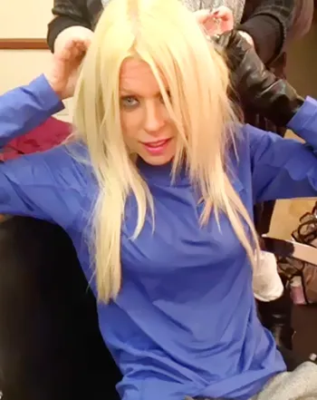 1424362778_tara reid vine 441