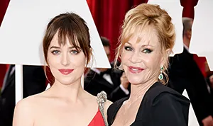 1424699454_dakota johnson melanie griffith 178