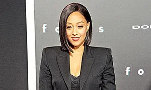 1424890506_tia mowry 300