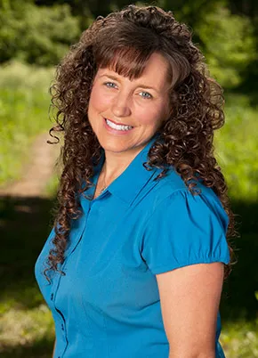 1425930181_michelle duggar 402