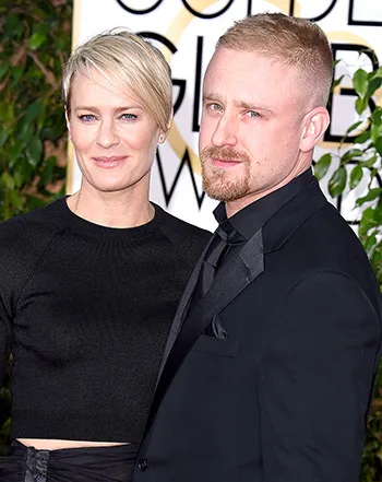1426078109_robin wright ben foster 441