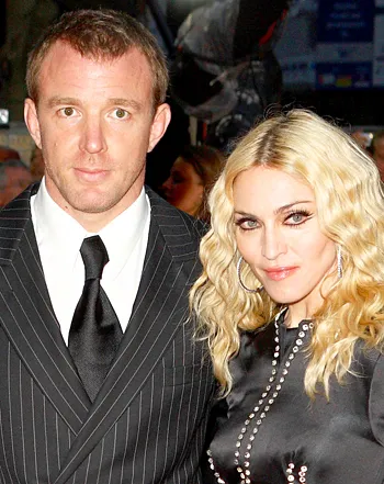 1426082237_82621392_guy ritchie madonna 350