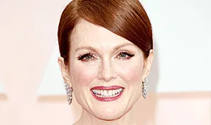1426536647_julianne moore oscars 300
