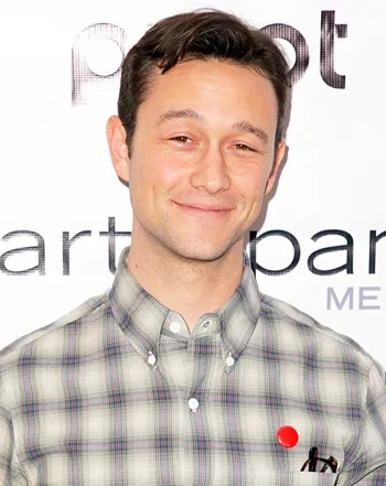 1426796519_463521953_joseph gordon levitt 350