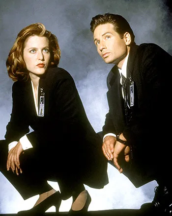 1427215817_gillian anderson david duchovny 441