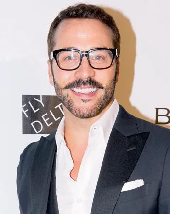 1427294836_455823202_ jeremy piven 350