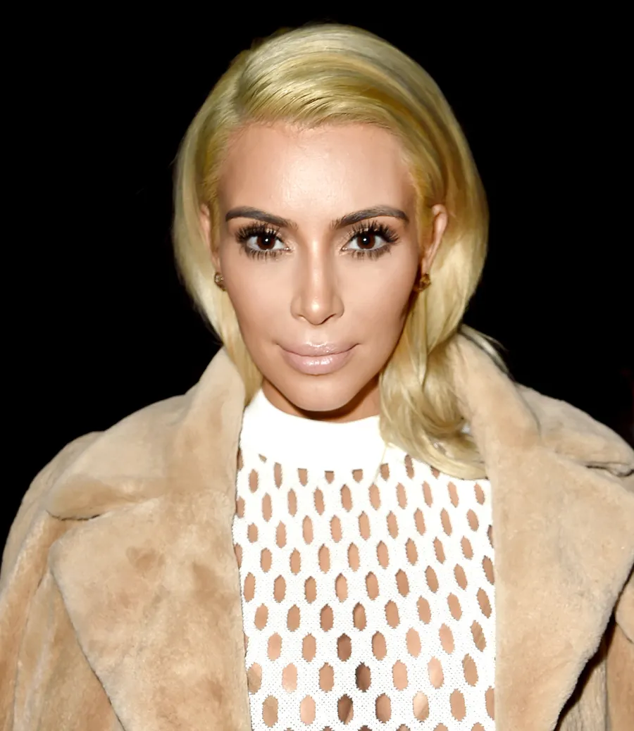 1427318522_kim kardashian 2015 paris fashion week zoom