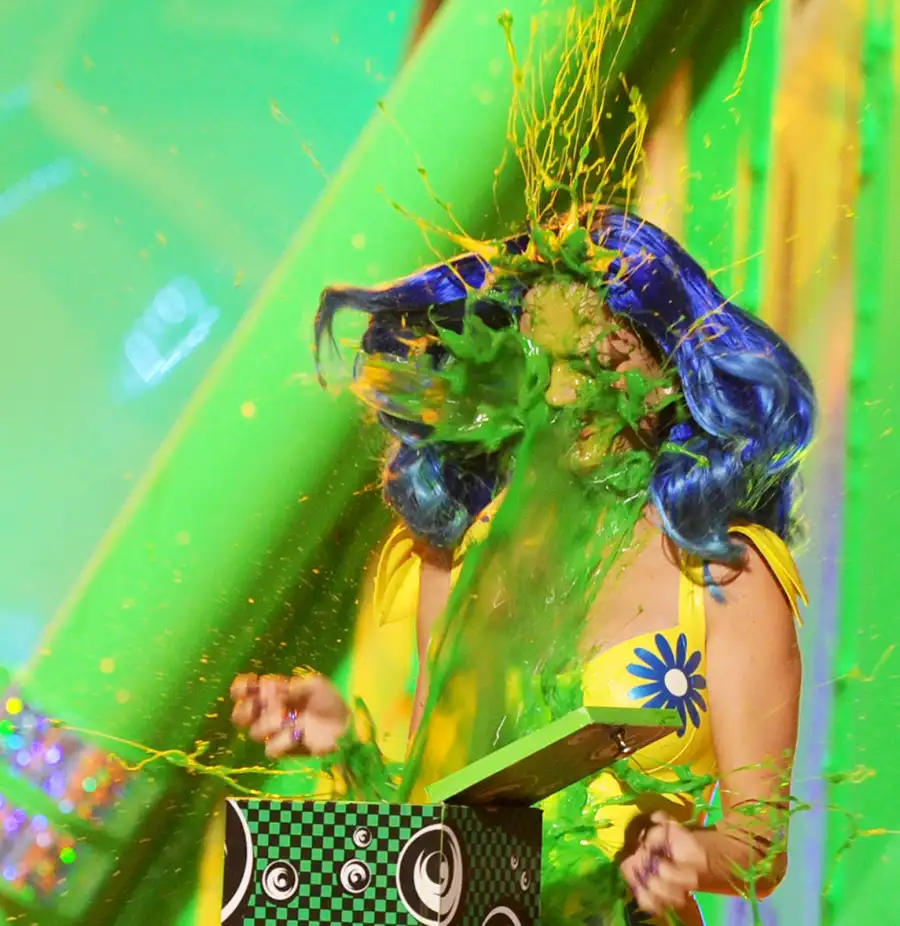 1427337144_katy perry slim zoom