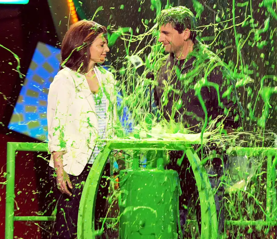 1427340035_tina fey slim zoom2