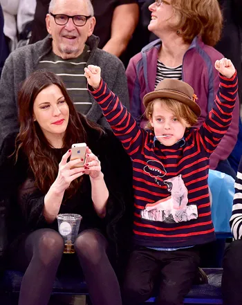 1428017107_468344426_milo langdon liv tyler grey gardner dave gardner 350