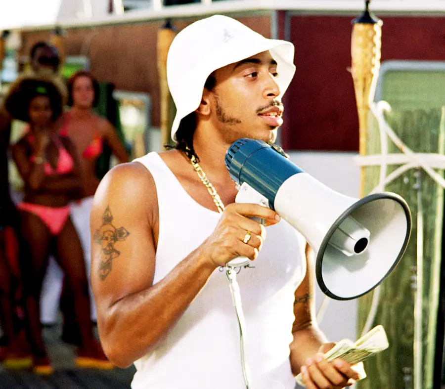 1428029221_mcdfaan_ec110_h_ludacris zoom