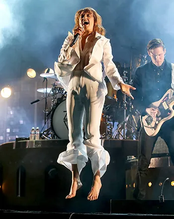 1429110970_florence welch 441