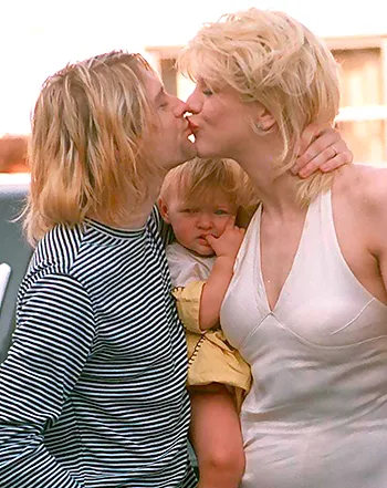 1429120032_kurt cobain courtney love 441