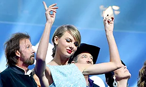 1429540572_taylor swift dancing 178