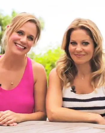 1429630596_candace cameron andrea barber 350