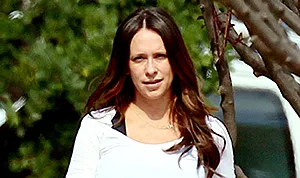 1429802878_jennifer love hewitt 300