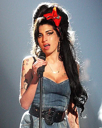 1430158258_amy winehouse 441