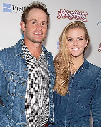 1430361948_andy roddick brooklyn decker 441