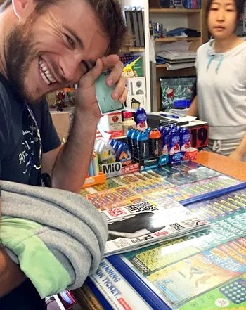 1431041271_scott eastwood 350