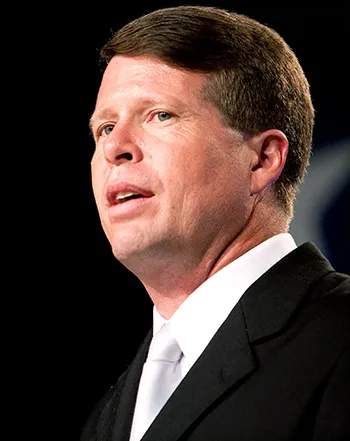 1432745084_jimbob michelle duggar 441