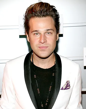 1432844872_ryan cabrera 441