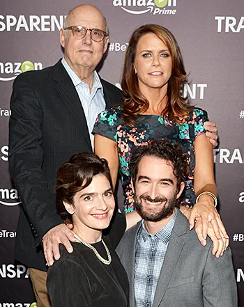 1433349011_gaby hoffmann jay duplass jeffrey tambor amy landecker 441