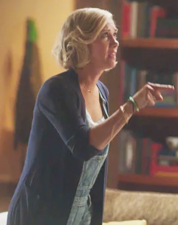 1434670633_kristen wiig will ferrell deadly adoption 350