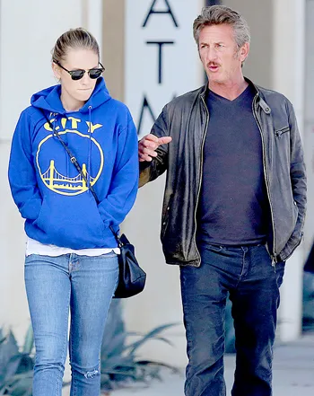 1435068816_ag075495_09_sean penn dylan penn 350