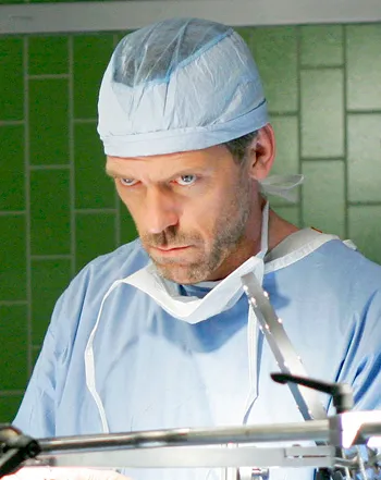 1435173437_146686682_hugh laurie house 350